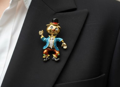 1960’s 18K Yellow Gold Diamond Brooch