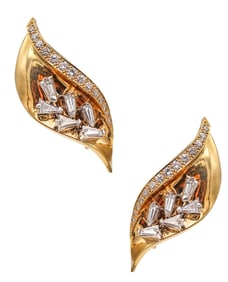 GUILLEMIN & SOULAINE Paris Convertible Earrings In 18Kt Gold Platinum And Diamonds