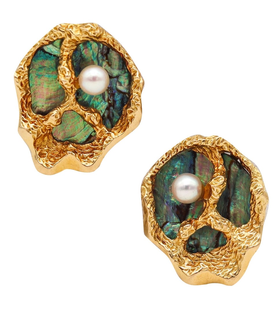 Gubelin 1960 Gilbert Albert Organic Earrings In 18Kt Gold With Abalone Shell And Pearls: Very good conditions. All our diamonds and colored gemstones are naturally earth-mined. Any synthetic (lab-grown) stones will be clearly indicated in the description. Upon Request, Auction House may p
