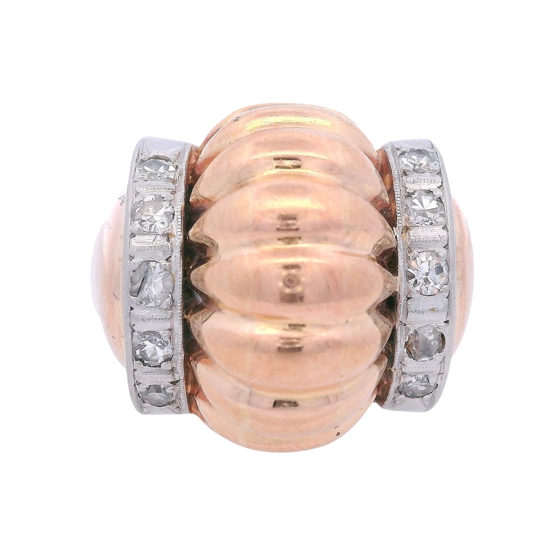 1940 Retro 18kt Gold Ring with Diamonds (1 of 7)