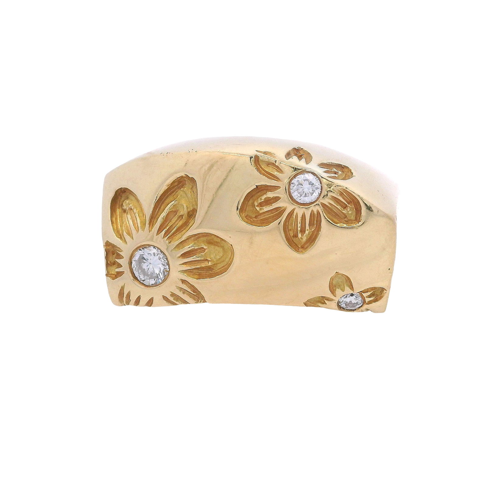 MOSSO Australian 18kt yellow Gold Ring with Diamonds: Flower Motif Ring crafted from 18kt yellow Gold from Mosso Jewelry based in Australia. Accented with three graduated Diamonds weighing together Approx. 0.26 carats. H color, VS1 clarity. Ring size: 7