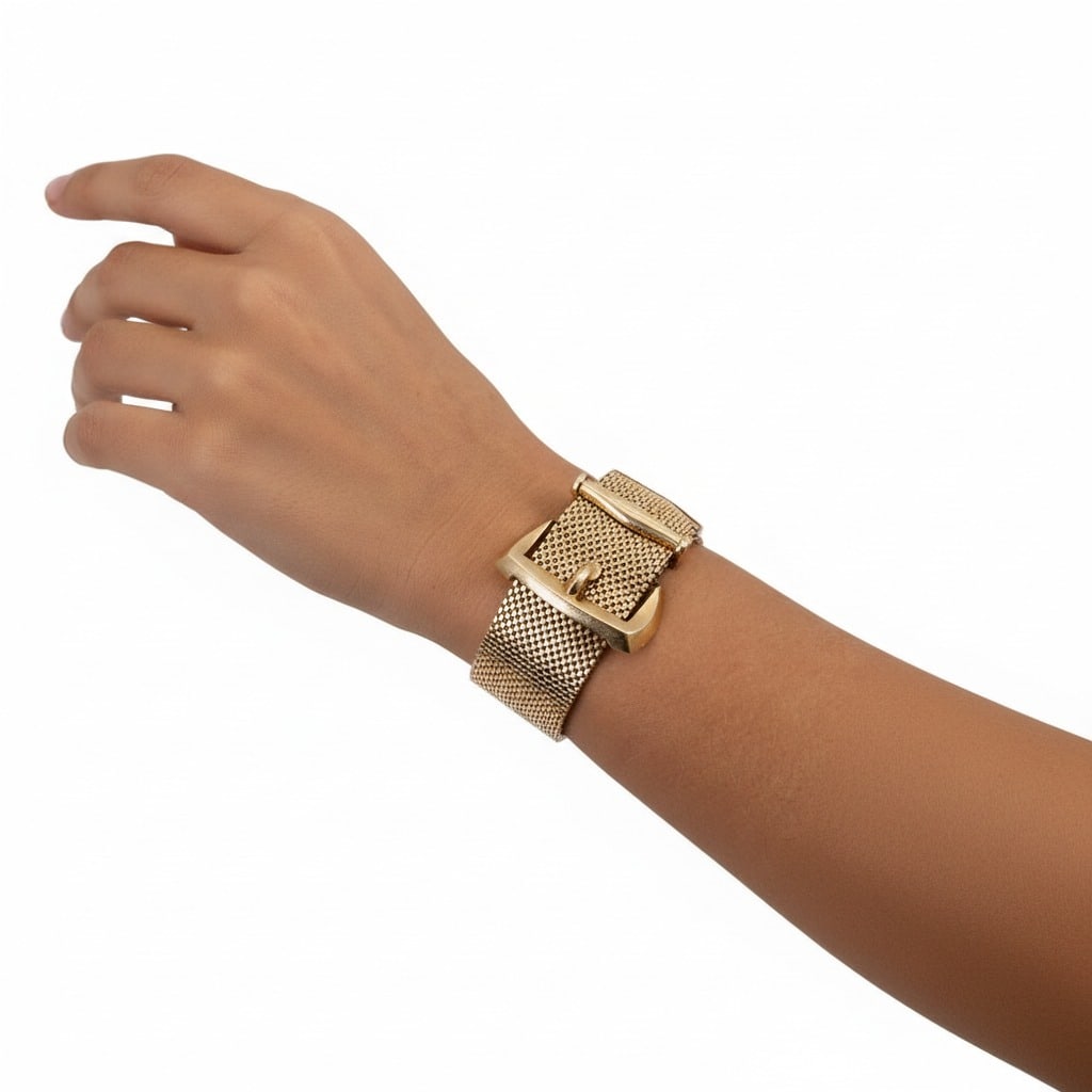 Retro 14kt yellow Gold Mesh flexible Belt Bracelet: Retro 14kt yellow Gold Mesh flexible Belt Bracelet. Can be adjusted to wear from sizes: 6.50 in - 6.80 in up to 7.1 inches. Bracelet width: 10 inches. Stamped: 14K. Total weight: 98.3 grams.