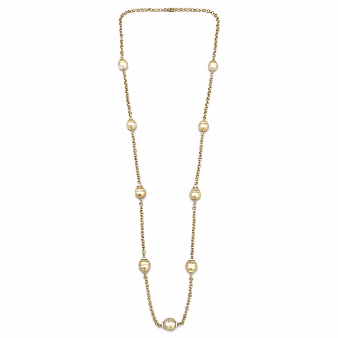 18K Gold Necklace with 0.50 CTW in South Sea Pearl & Diamond: 18K yellow gold long necklace set with 9 South Sea pearls, accenter by diamonds totaling approximately 0.50 ctw (H–I color, VS2–SI2 clarity). Measures 38 in in length and weighs 52.8 grams—a sub