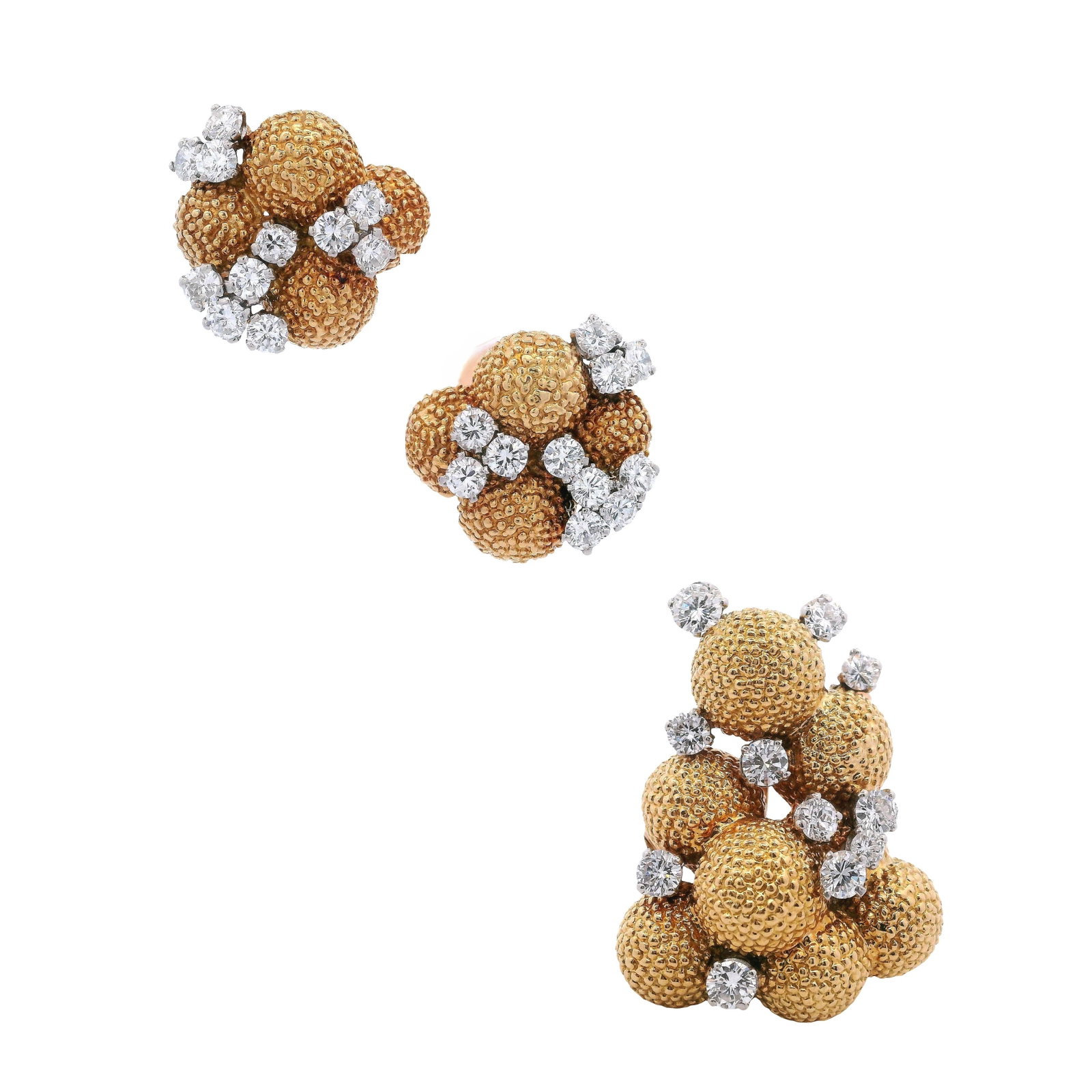 Van Cleef & Arpels Mid-Century Brooch & Earrings Set with 4.85 CTW Diamonds: Exceptional mid-century suite by Van Cleef & Arpels, comprising a matching brooch and earrings, showcasing the maison’s signature elegance and impeccable craftsmanship. The earrings are set with