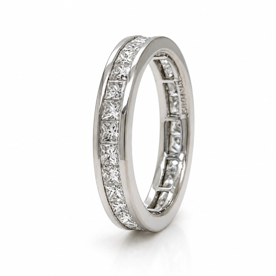18K White Gold Eternity Band Ring with 2.10 CTW in Diamond: 18K white gold diamond eternity band set with princess-cut diamonds totaling approximately 2.10 CTW in F–G color and VVS–VS clarity, offering bright, high-grade sparkle in a clean, timeles