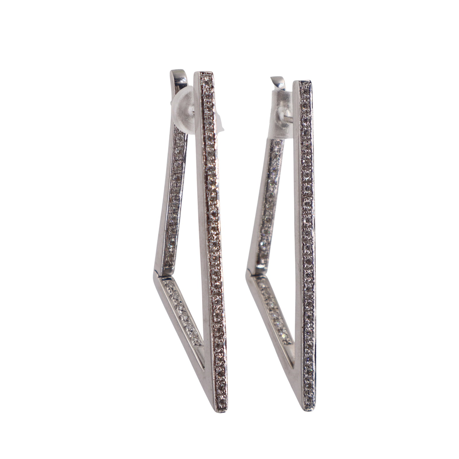 Geometric Inside Out 1.60 Cts Diamonds 18kt Gold Hoop Earrings: Pair of Geometric inside out hoop Earrings featuring 78 Round weighing 1.60 carats. G-H color, VS1 clarity. Measurements: 2.12 x 1.0 inches. Total weight: 13.6 grams. Stamped: "750, 18kt".