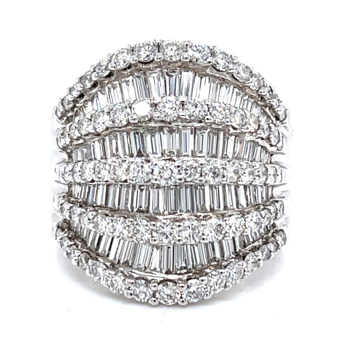 18K White Gold Ring with 4.75 CTW in Diamond (1 of 5)
