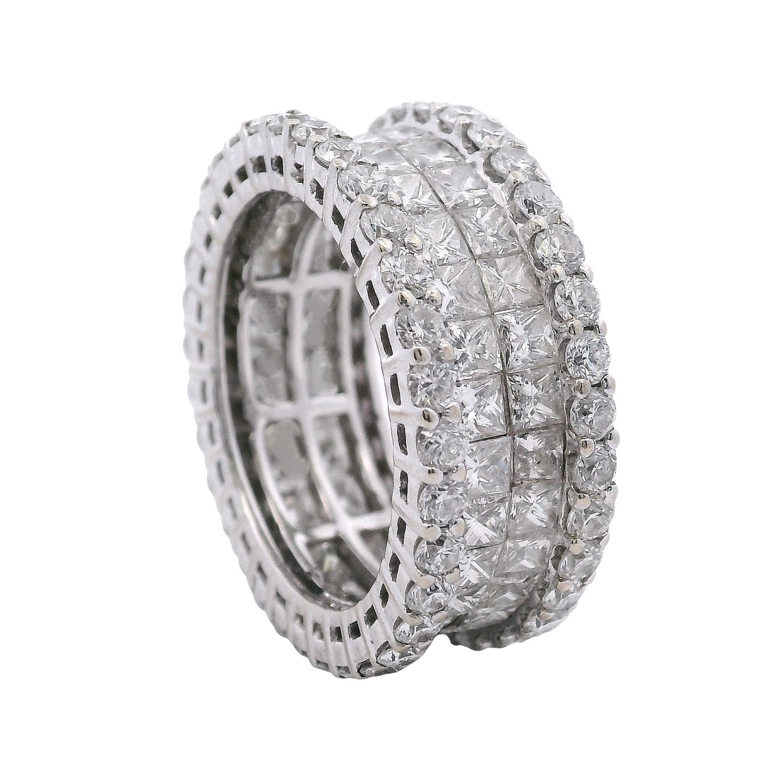 18K White Gold Band with 8.40 CTW in Diamond: Substantial 18K white gold diamond band set in bold, continuous rows with a mix of princess-cut and round diamonds totaling approximately 8.40 ctw (F–G color, VS1 clarity) for exceptional fire a