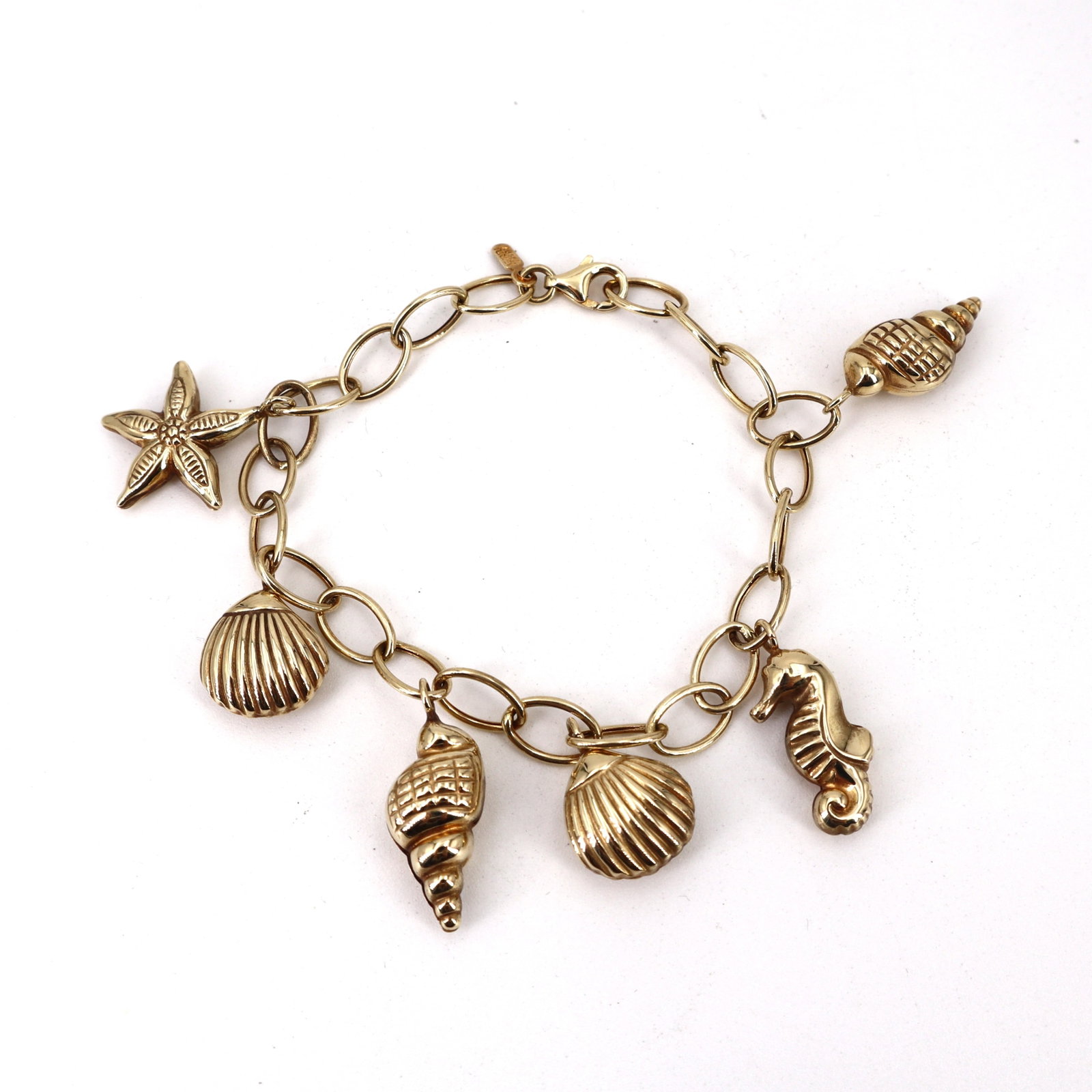 14K Yellow Gold Seashell Charm Bracelet (1 of 6)