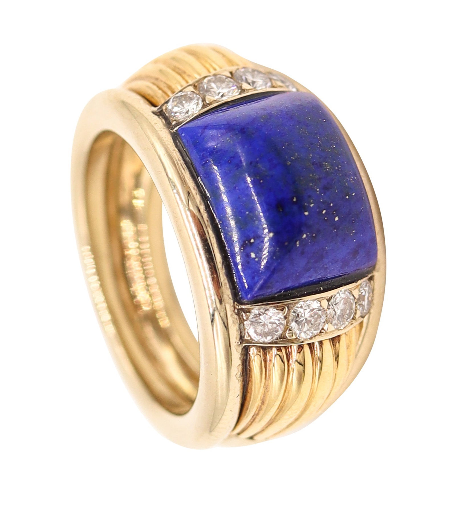 VAN CLEEF & ARPELS Cocktail Ring In 18Kt Yellow Gold With Lapis And Diamonds: Colorful Van Cleef & Arpels cocktail ring, Paris, circa 1975–1980, crafted in solid 18K yellow gold with a high-polish finish. Centered with a rectangular sugarloaf cabochon lapis lazuli in beze