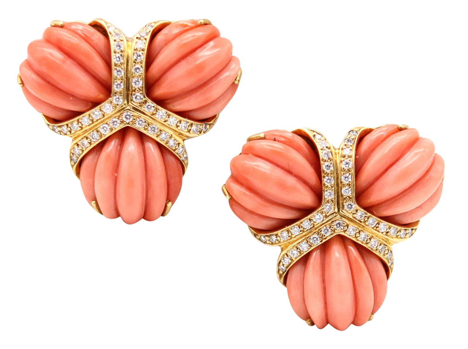 VALENTIN MAGRO Clips On Earrings In 18Kt Gold Fluted Corals & VS Diamonds: Classic clip-on earrings by Valentin Magro, New York, circa 1990, crafted in solid 18K yellow gold with a polished finish. Set with a fine suite of six fluted cabochons carved from natural salmon cora