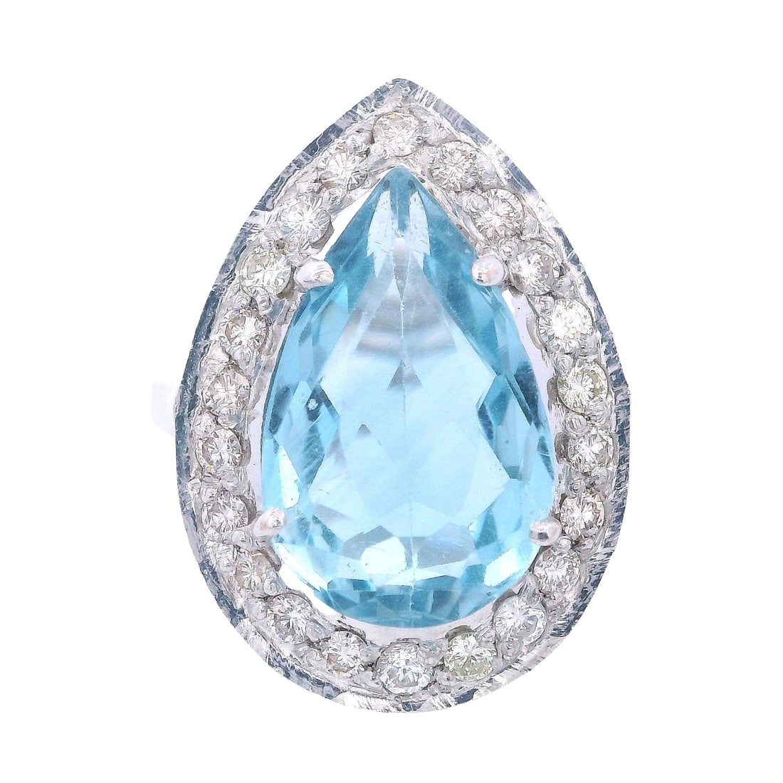 18K White Gold Cocktail Ring with 6.50 CTW in Aquamarine & Diamond: 18K white gold cocktail ring featuring a Brazilian aquamarine centerpiece weighing approximately 6.00 carats, surrounded by 22 diamonds totaling approximately 0.50 carats (H?I color, VS2 clarity) for 