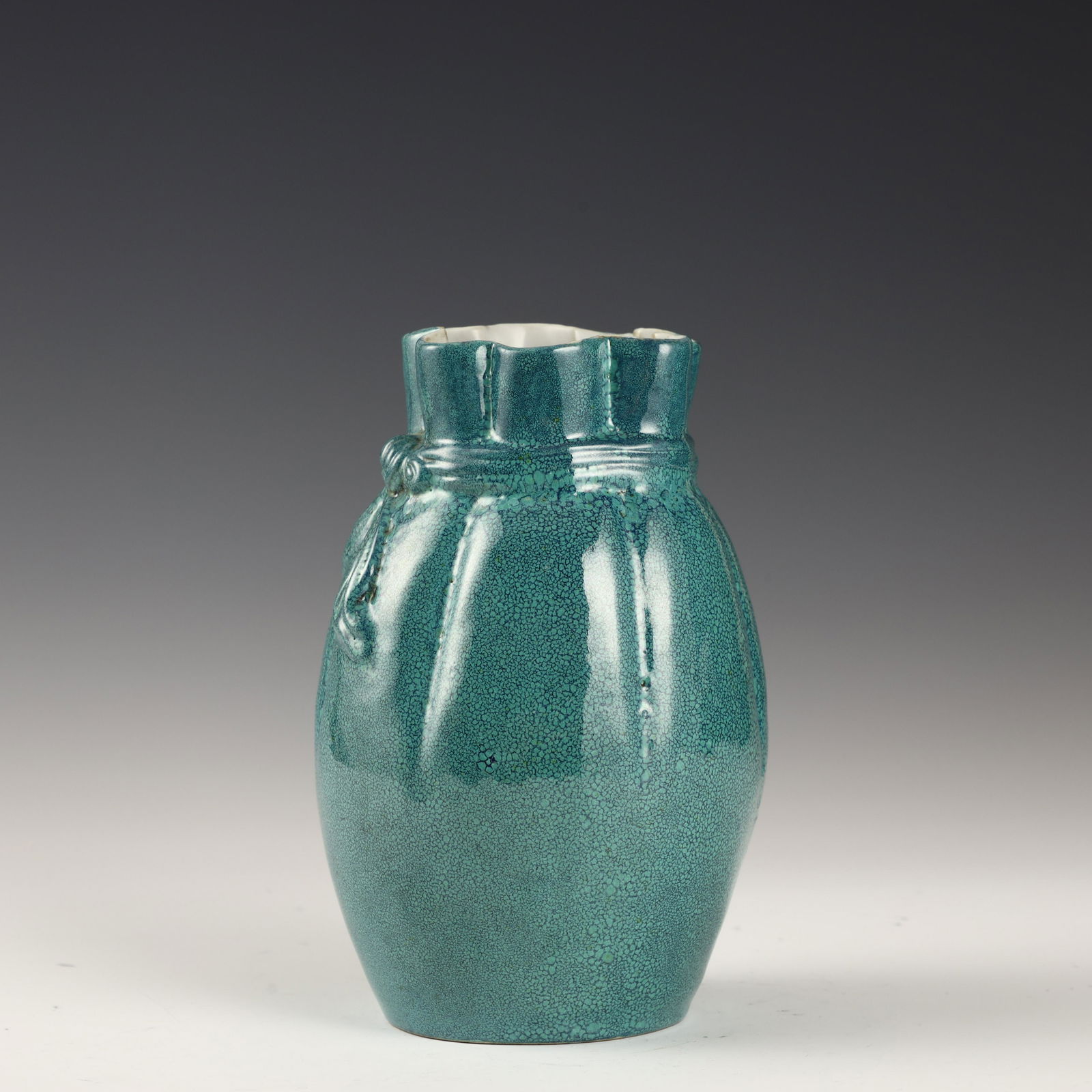 Lu Jun glazed baggage bottle: Height:19cm