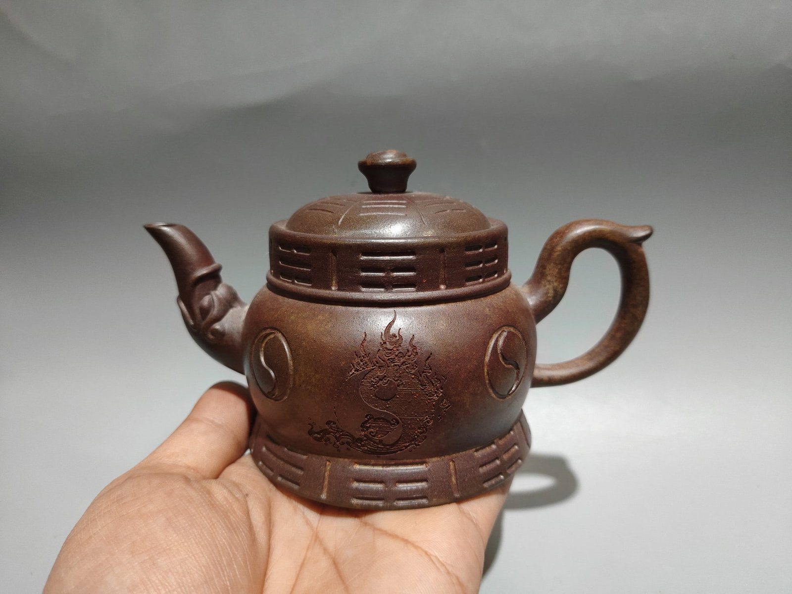 Tai Chi Bagua Pot - 2