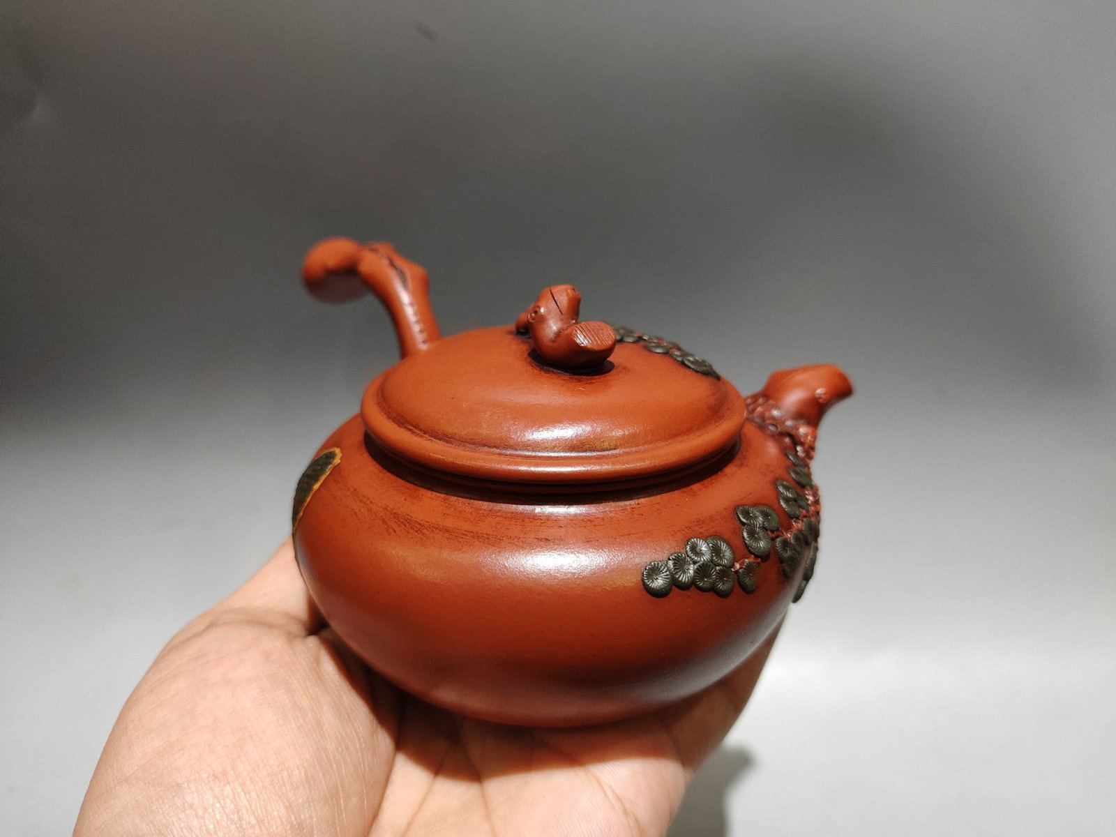 Side-handled teapot - 5