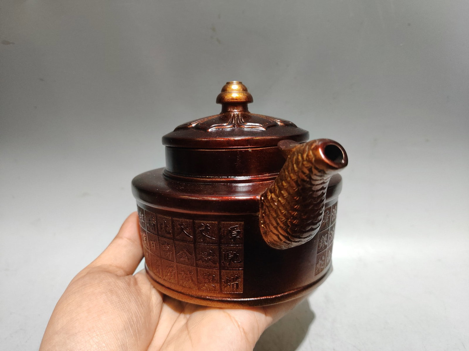 Shell-shaped Dragon Pot - 5