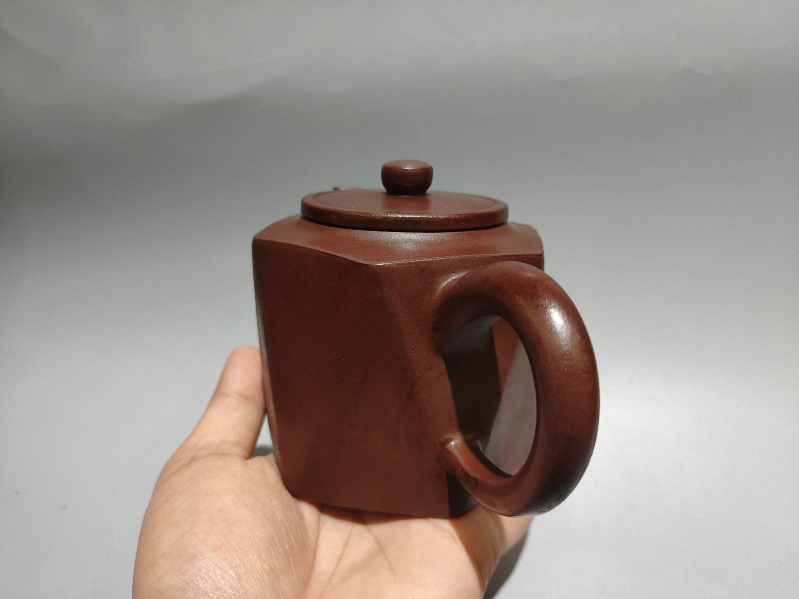 Multifaceted hexagonal teapot - 3