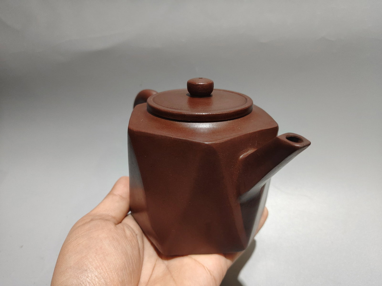 Multifaceted hexagonal teapot - 5