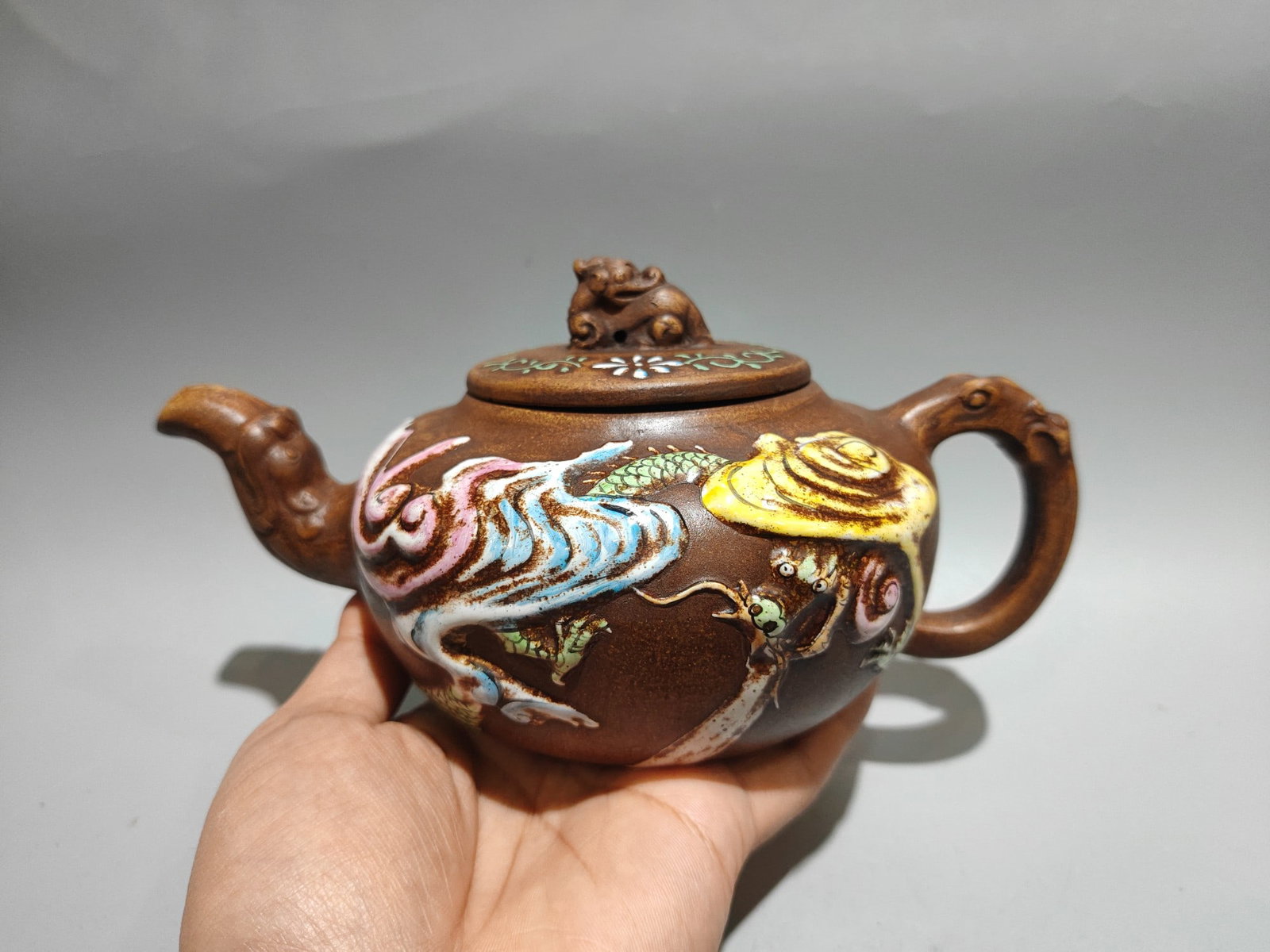 Dotted Dragon Teapot: Product Name: Spotted Dragon Teapot (Lower Style) Brand: Lu Xixi Size: 21 x 11 cm Capacity: 420cc Clay: Original Yellow Duan Sand Provenance:Private collection from a professor in University of