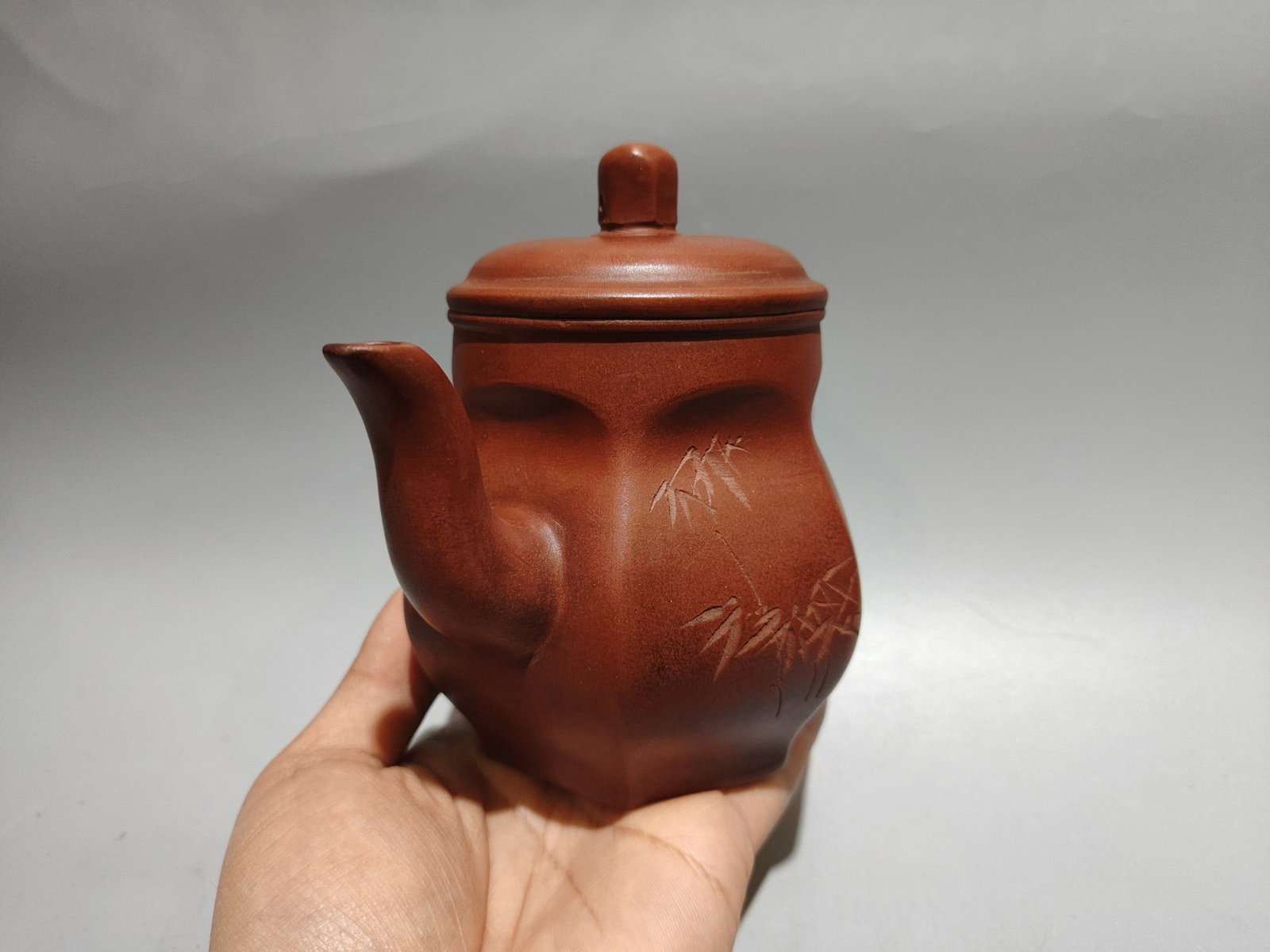 Inscribed hexagonal teapot - 2