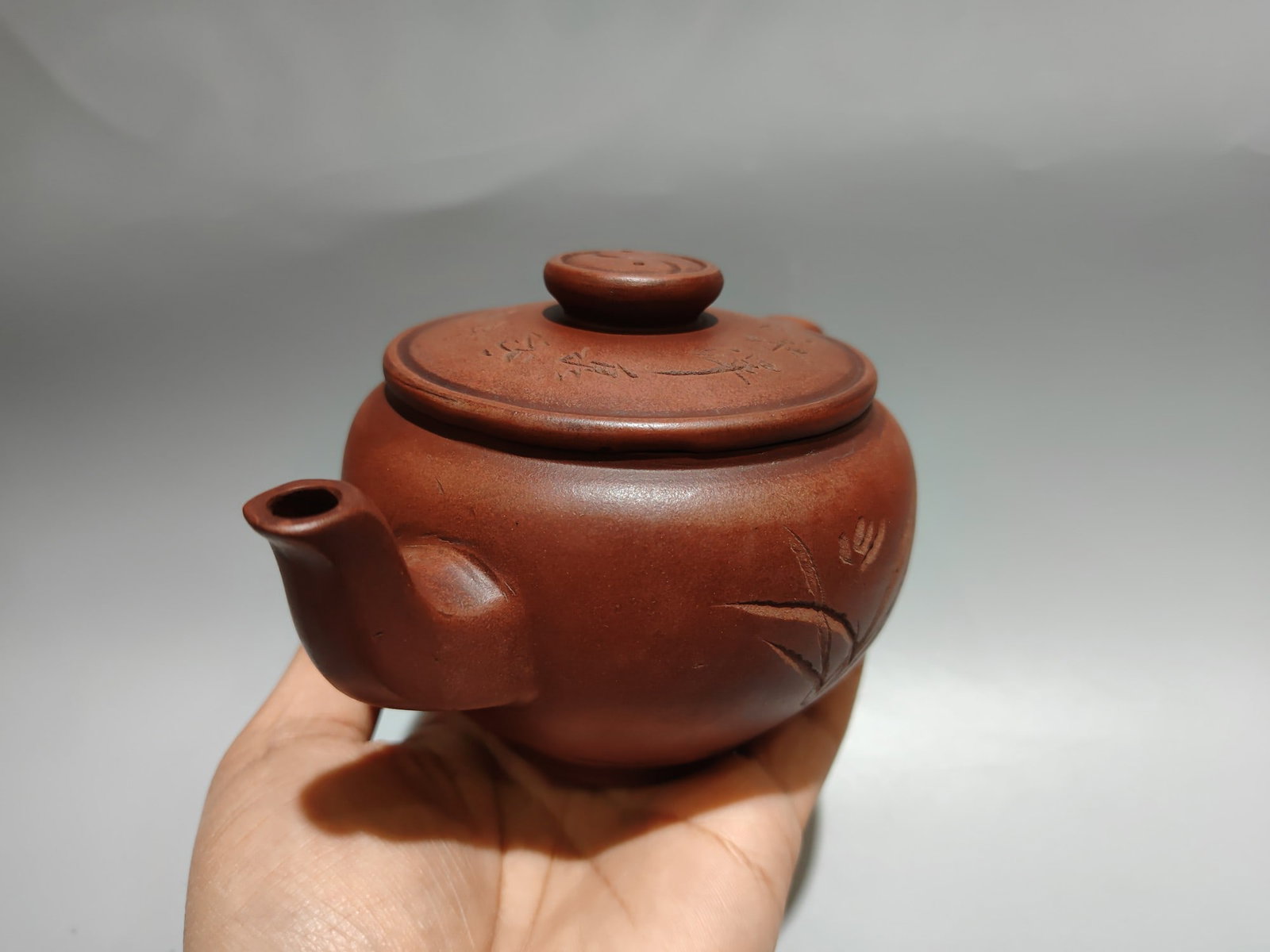 Tai Chi Engraved Teapot - 2