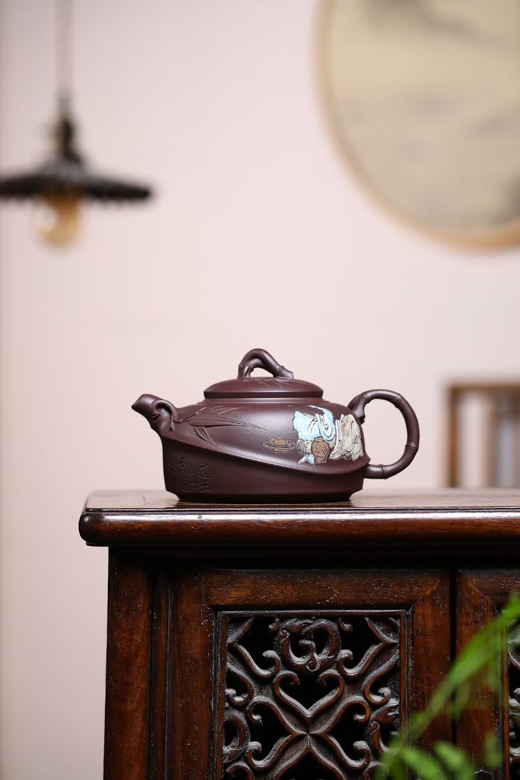 Highly recommended!! "The Lingering Charm of Tea": Highly Recommended!! "The Lingering Charm of Tea" by Xu Xiaokui, born in 1935, a direct descendant of Xu Youquan of the Ming Dynasty, brother-in-law of the teapot master Gu Jingzhou, nephew of Wu Yung