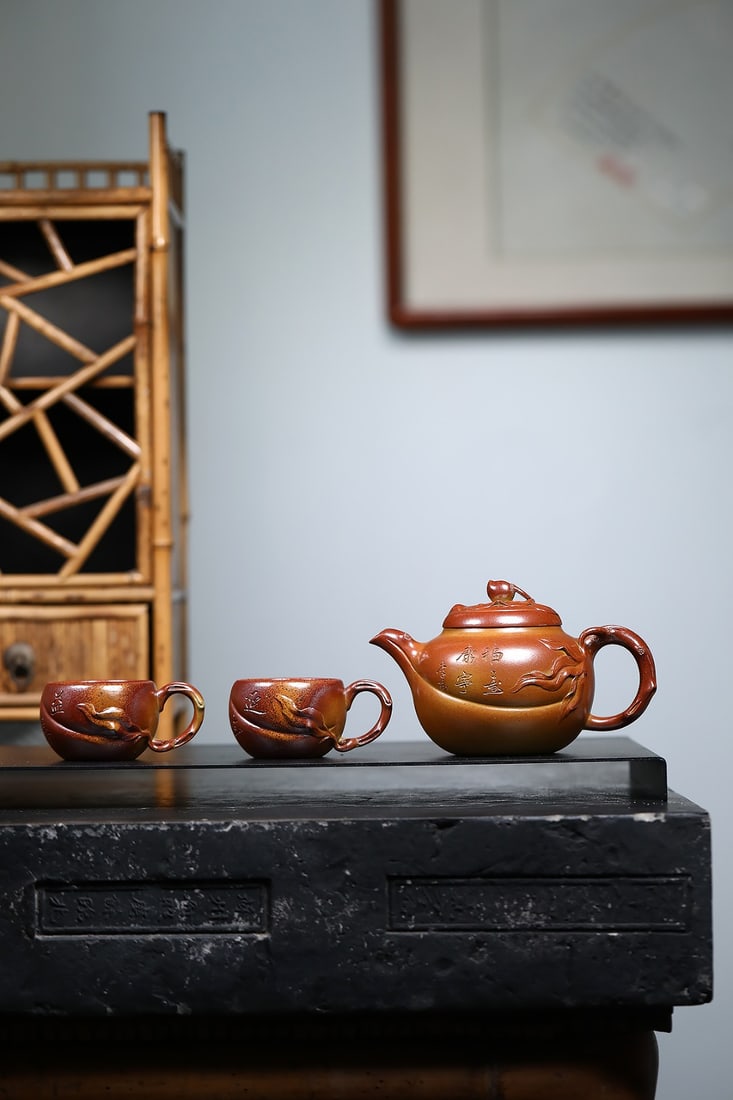 Highly recommended! ??Sacred Peach Set??: Highly Recommended Teapot!! "Sacred Peach Set" Decorated by Bao Yuhua, National-Level Arts and Crafts Master; Li Wei (Jiangsu Provincial Ceramic Art Master, Senior Professional Title, Professor at Wux
