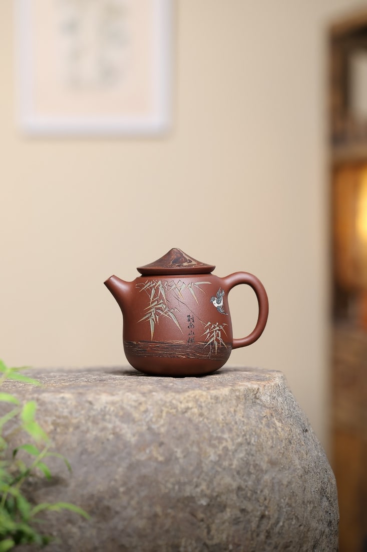 Highly recommended!! The "Fisherman's Cover Teapot": Highly Recommended!! "Fisherman's Hat Teapot" by Xu Xiaokui, born in 1935, a direct descendant of Xu Youquan of the Ming Dynasty, brother-in-law of the teapot master Gu Jingzhou, nephew of Wu Yungen, 