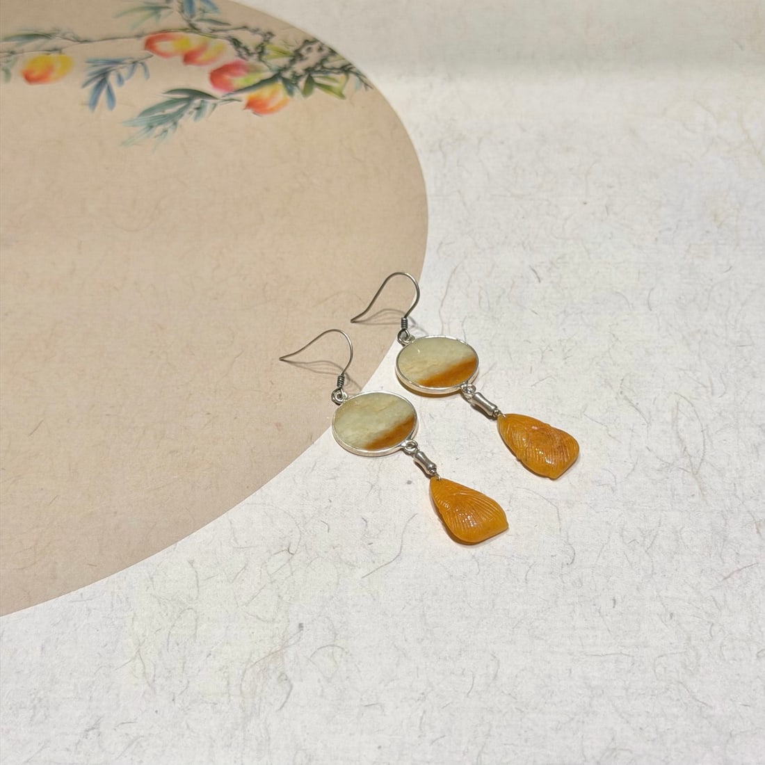 Natural jade earrings: Natural jadeite earrings, 925 sterling silver Provenance:From an old private collection in Cotswold, United Kingdom.? We have an in-house shipping department to ensure your post-purchase processing is