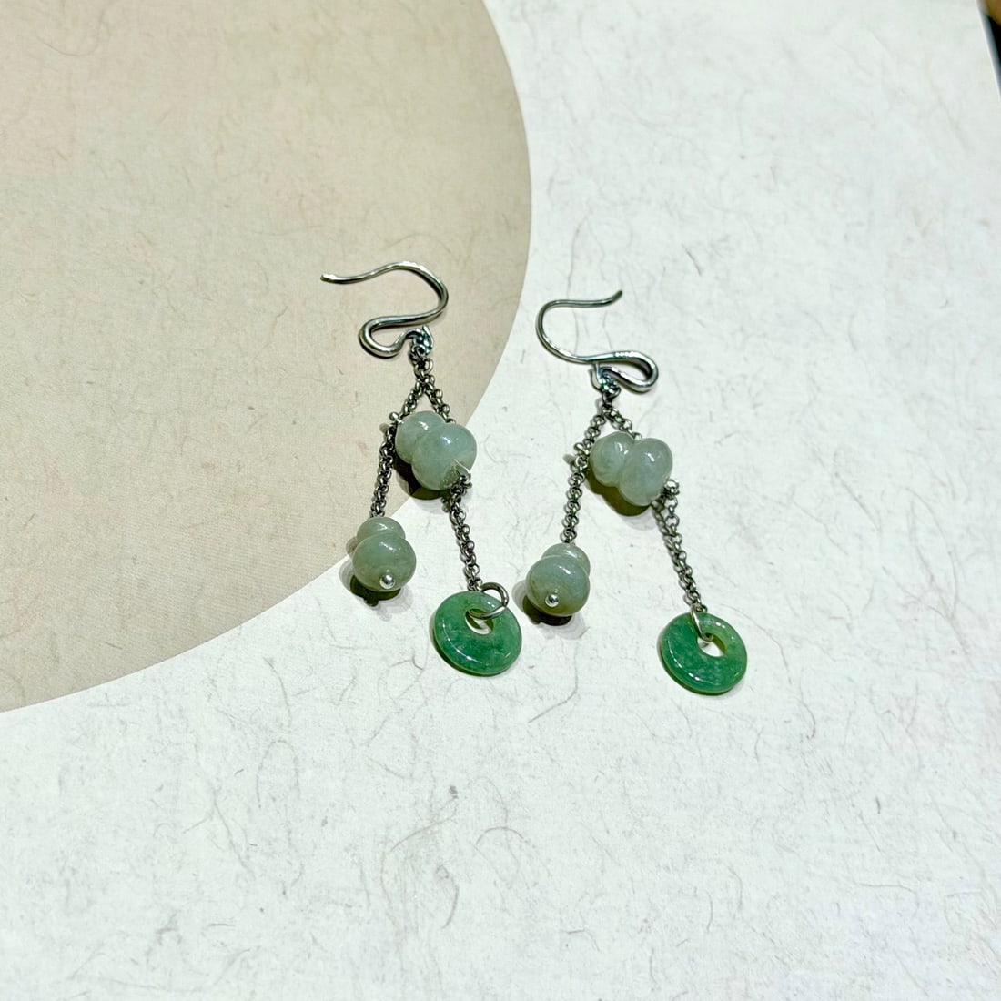 Natural jade earrings: Natural jadeite earrings, 925 sterling silver accessories Provenance:Private collection from a professor in University of Cambridge. We have an in-house shipping department to ensure your post-purchas