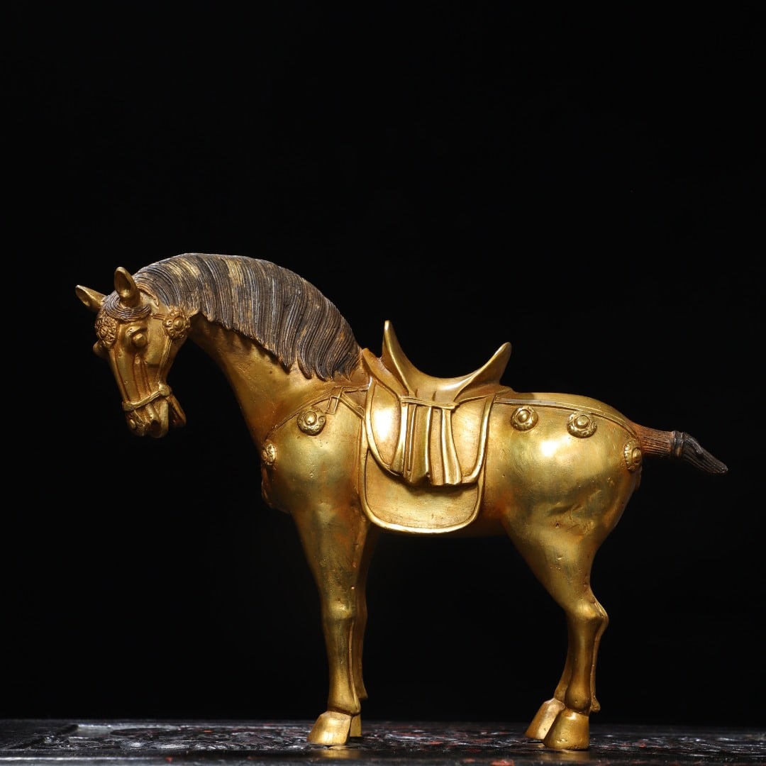 Rare Collection: Gilt Bronze Horse Figurine: Rare antique gilt bronze horse figurine with inscription. Dimensions: Height 20 cm, Length 27 cm, Thickness 7 cm, Weight 2200 g Provenance:Private collection from a professor in Newcastle University. 