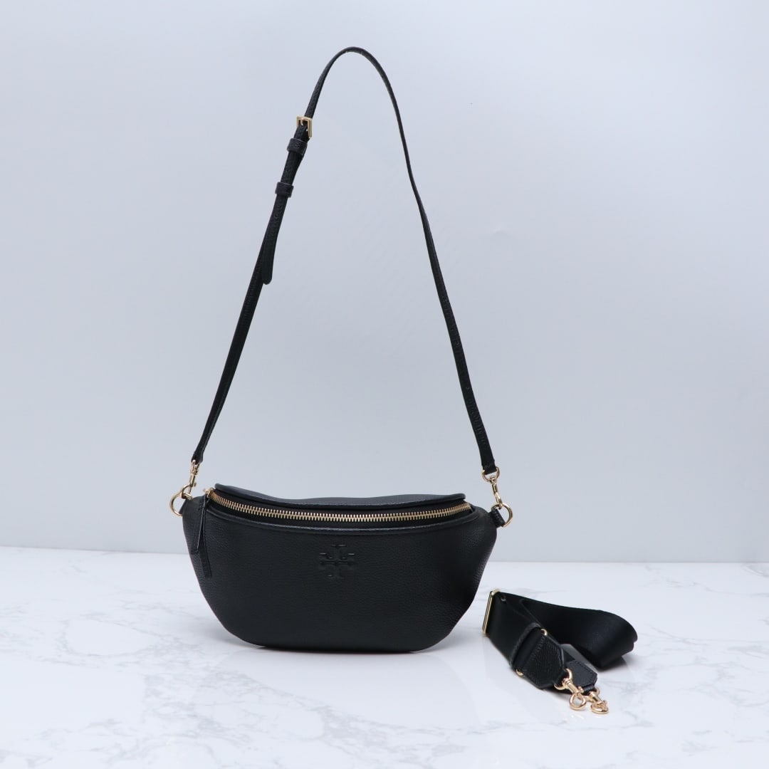 Tory Burch: Tory Burch Thea waist bag/chest bag, a versatile bag with double shoulder straps, lightweight and stylish, made of pebbled leather, can be worn crossbody or over the shoulder. The shoulder straps are 