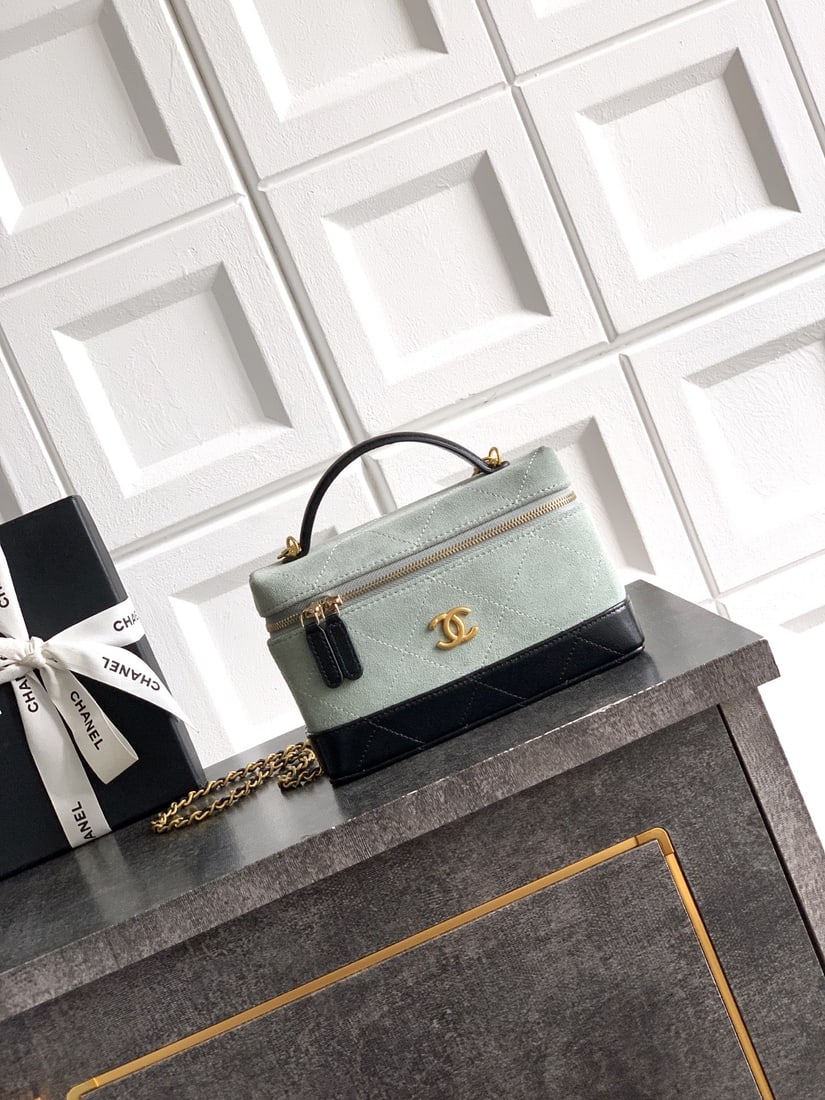 (Black and Misty Blue) CHANEL Brown Suede and Black Lambskin Lunch Box LP Bag: (Black with Misty Blue) CHANEL brown suede and black lambskin lunchbox-style LP bag, perfect for daily commutes or weekend city walks. It retains the classic double chain design, allowing for versatil