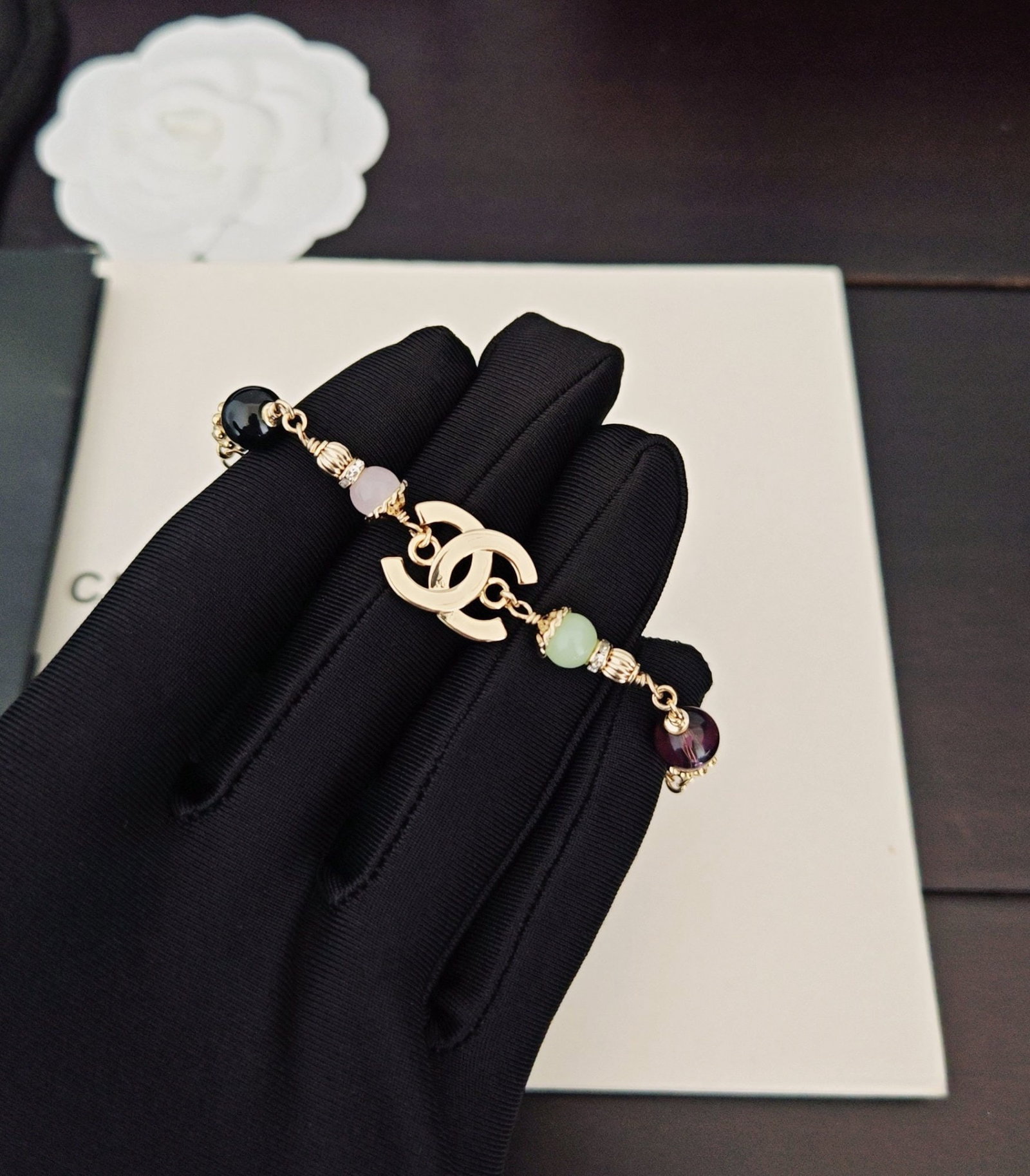 Chanel pink and green diamond bracelet: Chanel pink and green diamond bracelet We offer FREE SHIPPING for both domestic and international clients.We accept wire transfer and card payment, for the convenience of international clients' paymen