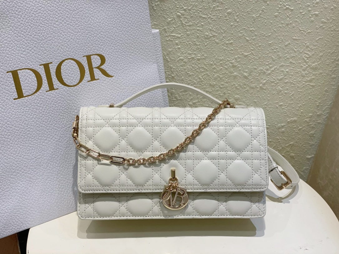 Christian Dior MISS DIOR: MISS DIOR Handbag (White Lambskin Leather with Cannage) The Miss Dior handbag is from the 2024 Early Spring collection, elegant and practical. Crafted from white lambskin leather with cannage stitchin