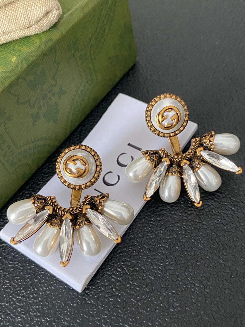 Gucci small earrings: Gucci small stud earrings are simple, versatile, understated yet luxurious. The classic double C design and sterling silver needles make them easy to style. We offer FREE SHIPPING for both domestic an