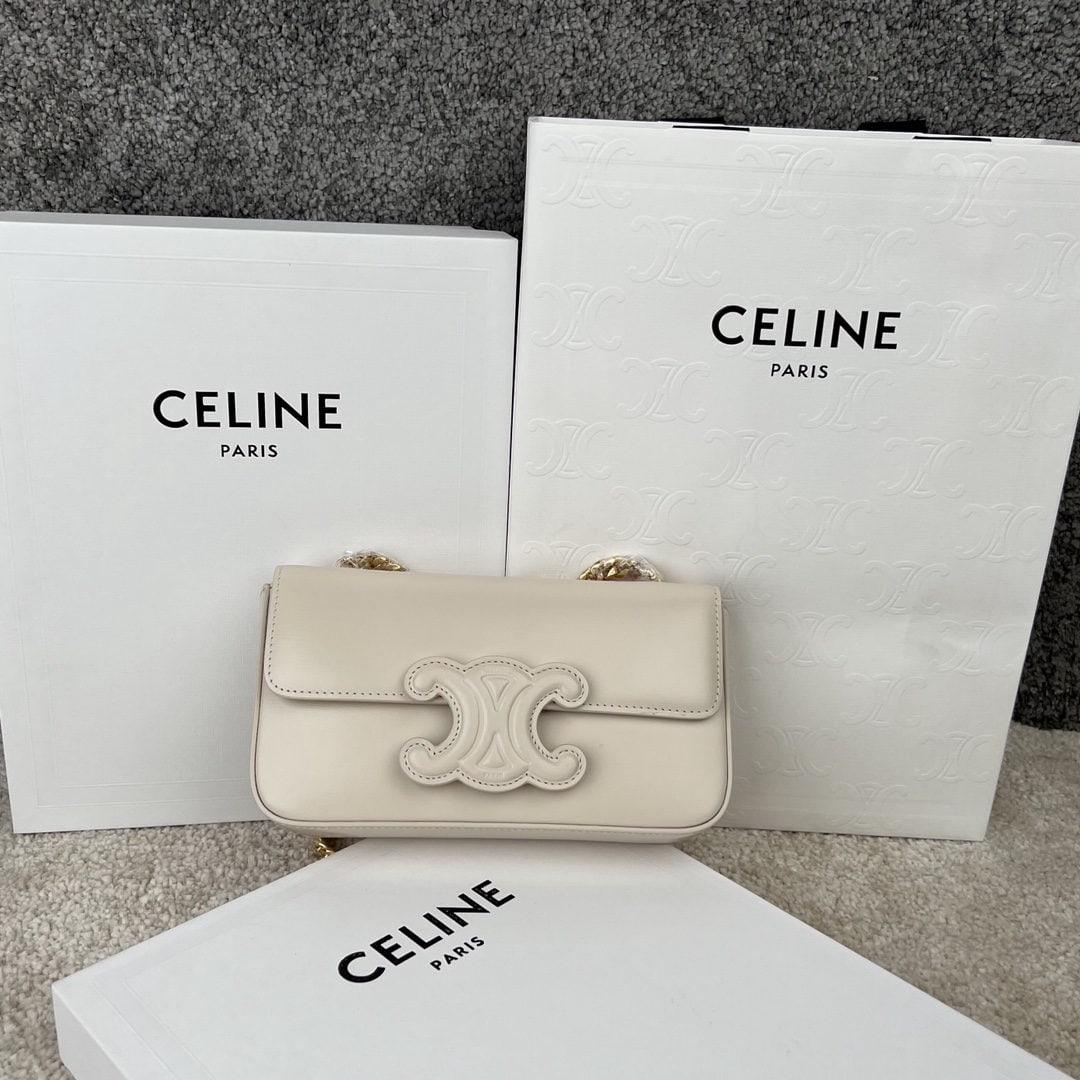 Celine: TRIOMPHE Glossy Cowhide Leather Chain Shoulder Bag, Dimensions: 20.5 x 10.5 x 4 cm, Cowhide Leather, Lambskin Lining, Shoulder Bag We offer FREE SHIPPING for both domestic and international