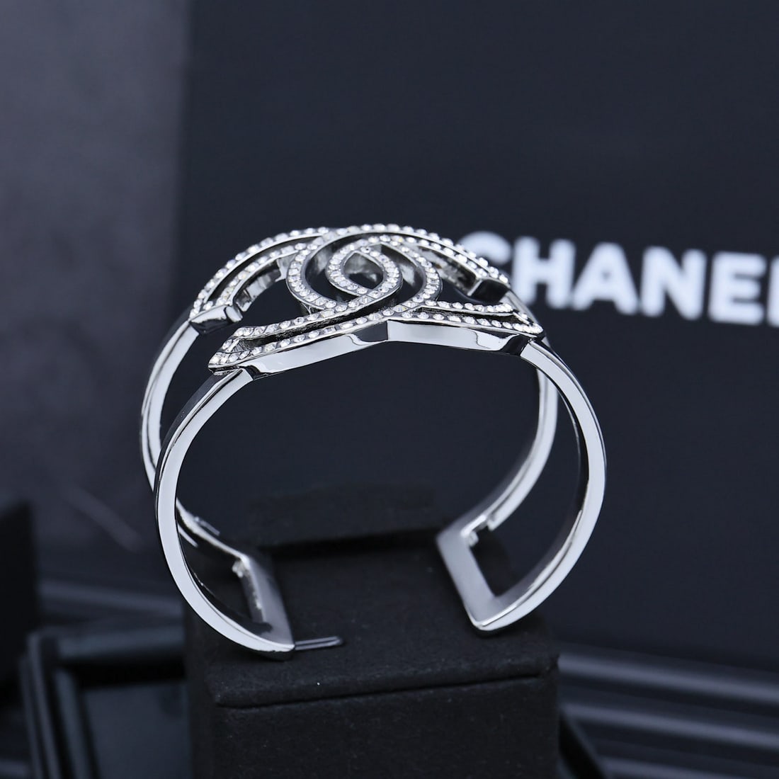 Chanel full diamond double C logo bracelet: The Chanel full diamond double C logo bracelet is so beautiful on the wrist! It's incredibly eye catching and perfect for pairing with a T shirt and dress in summer. We offer FREE SHIPPING for both do