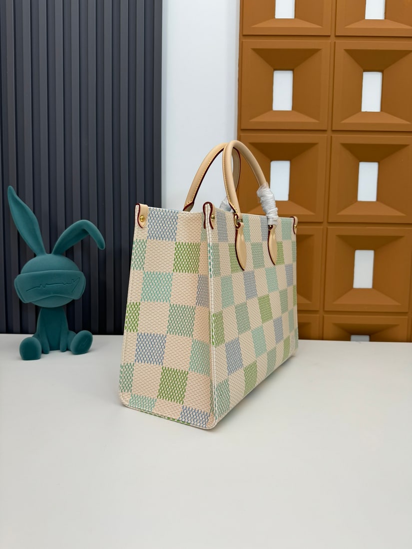 LV checkerboard pattern - 2