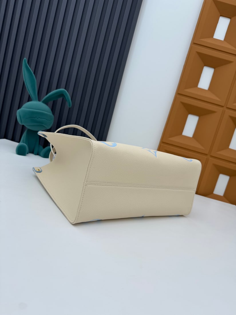 LV - 4
