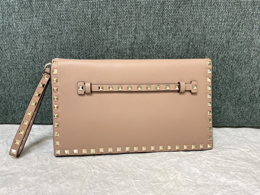 Valentino Rocksud (1 of 1)