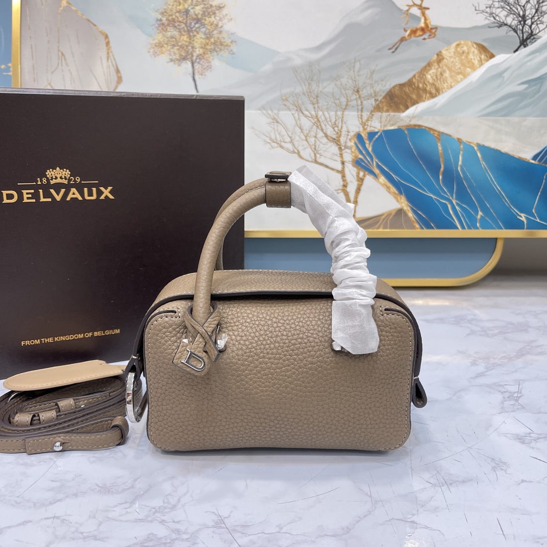 Delvaux: Delvaux Coolbox nano, the most popular nano size this year, is small and cute, and can hold a Max phone and cardholder. Dimensions: 16.5 x 7.5 x 11 cm. We offer FREE SHIPPING for both domestic and int