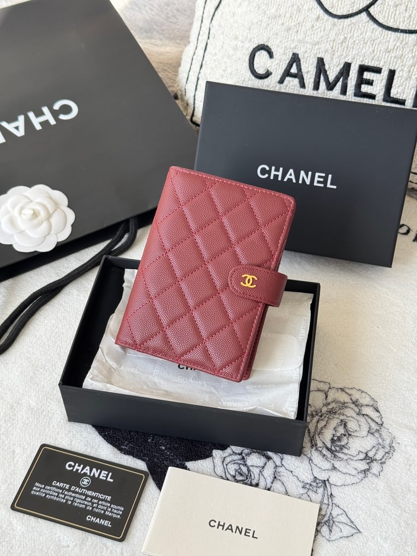 CHANEL Multi functional Passport Holder: CHANEL Multi functional Passport Holder in Caviar Leather Two in One Wallet (15 x 10 x 3 cm) We offer FREE SHIPPING for both domestic and international clients.We accept wire transfer and card payment