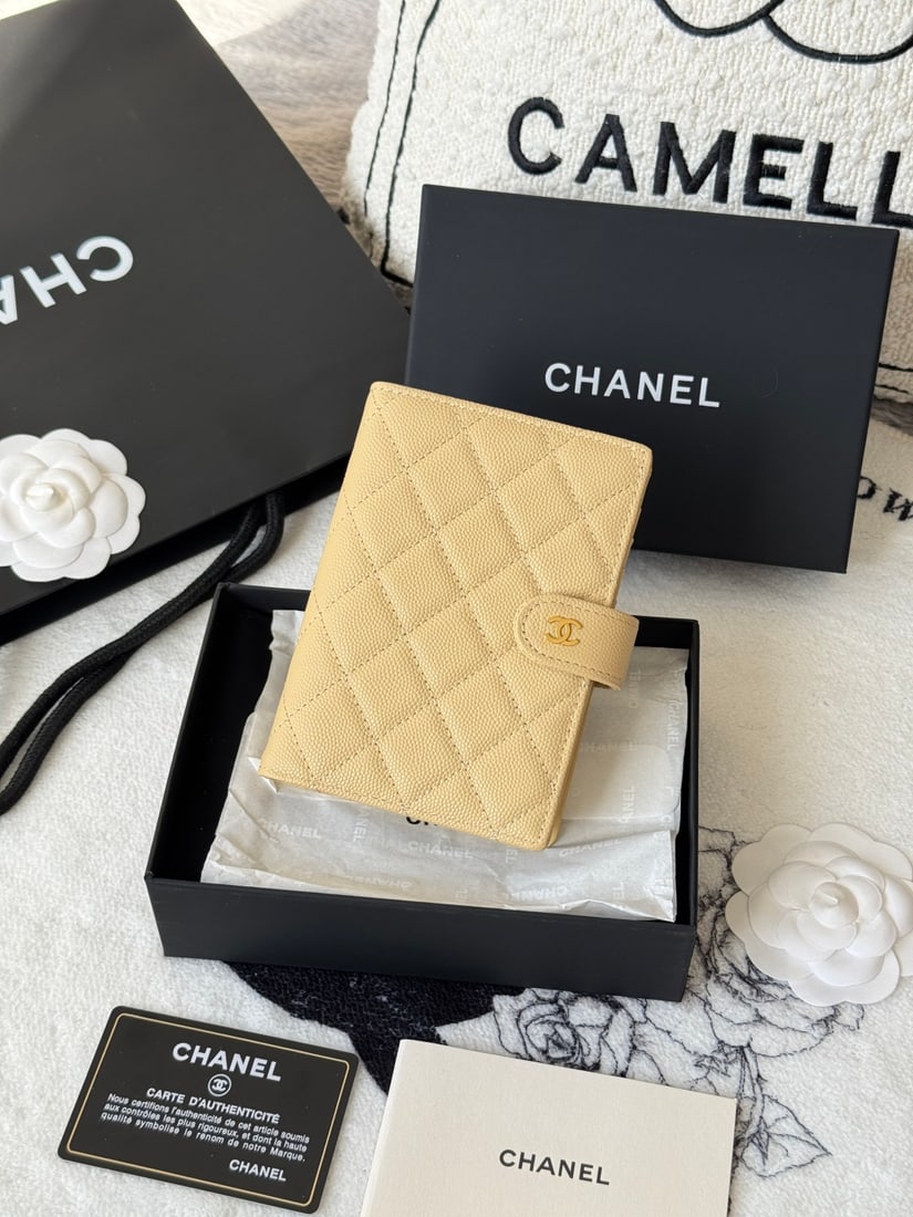 CHANEL Multi functional Passport Holder: CHANEL Multi functional Passport Holder in Caviar Leather Two in One Wallet (15 x 10 x 3 cm) We offer FREE SHIPPING for both domestic and international clients.We accept wire transfer and card payment