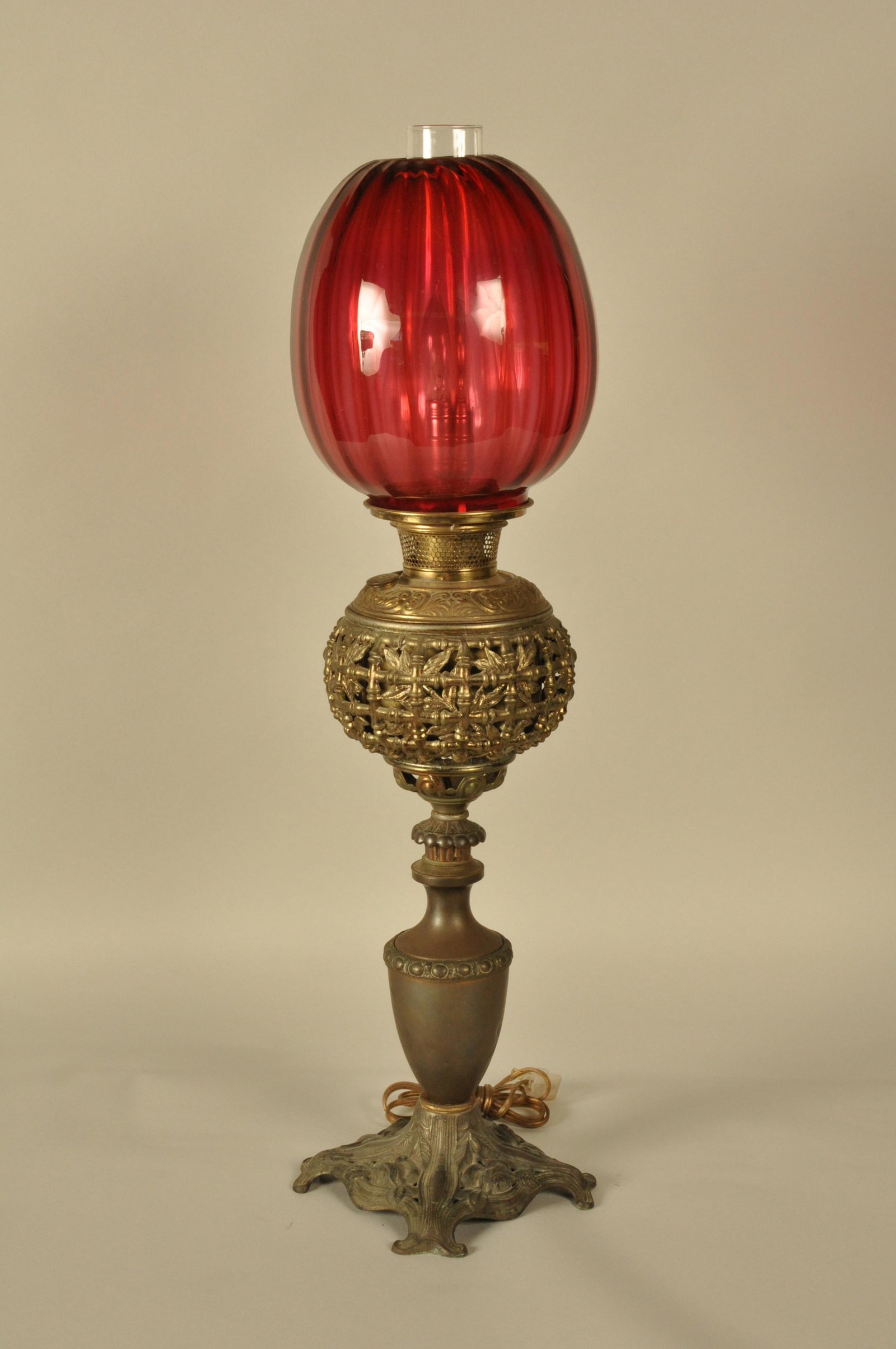 Oil lamp: Vict. Banquet lamp, Cranb. Glass shade, elec. 30" H