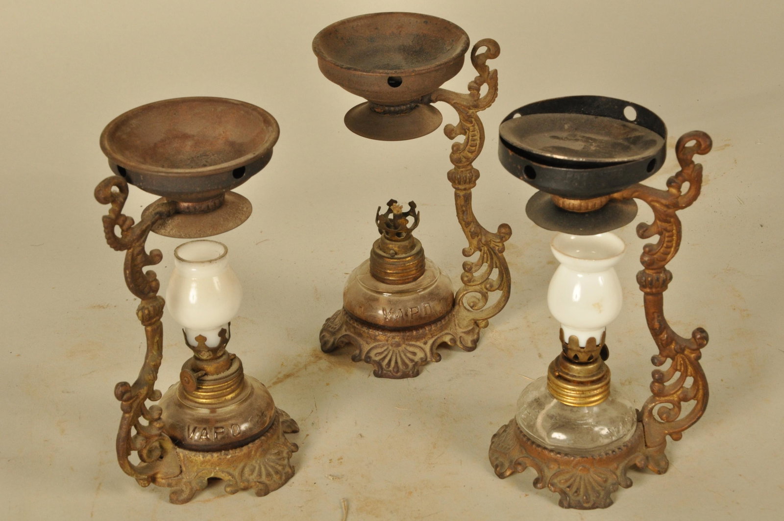 Box Lot of Vapo Cresoline Lamps: Box Lot: 3 Complete Vapo -Cresoline Lamps