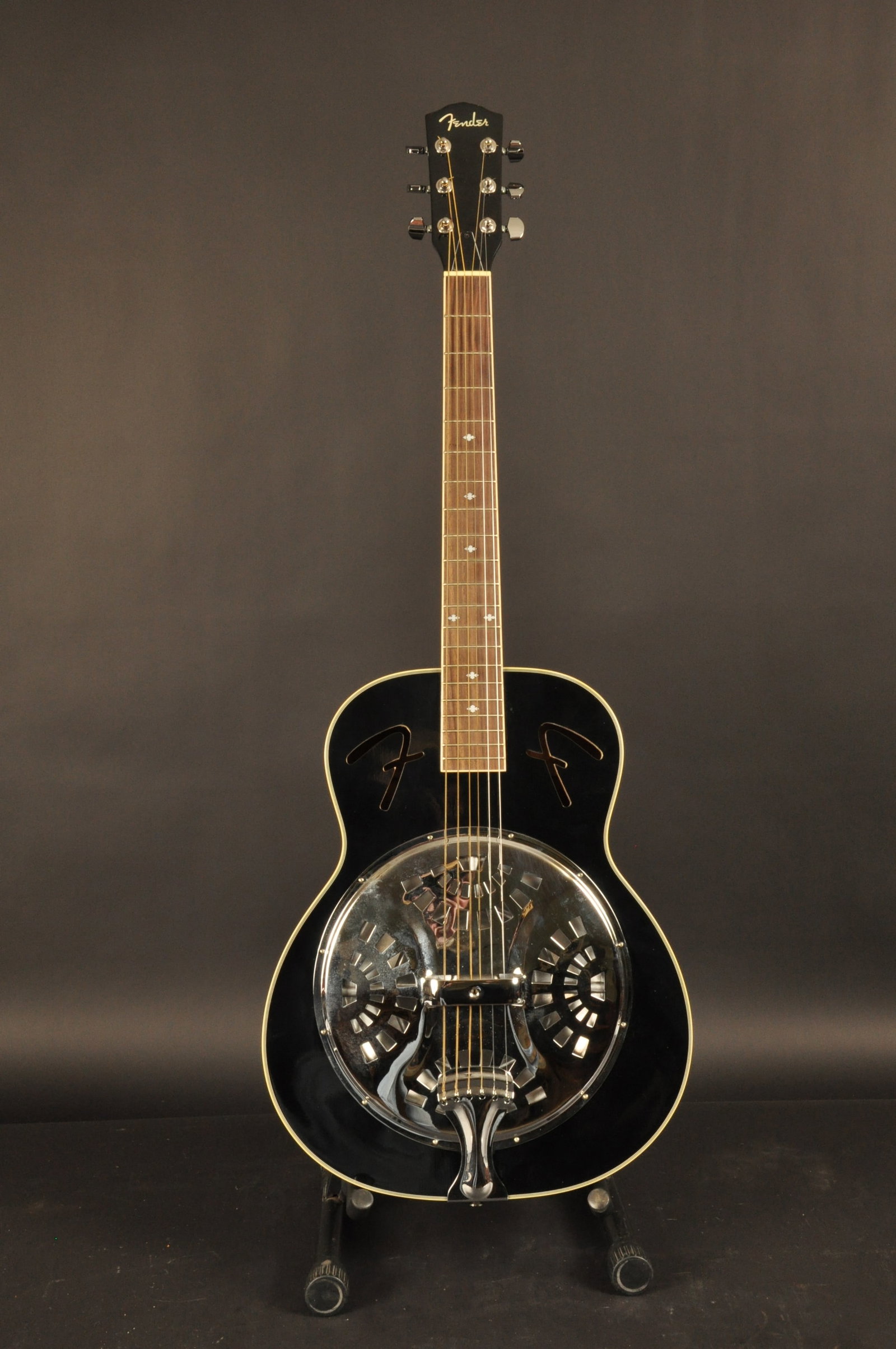 Fender Model FR-50: Fender Model FR-50 Resonator Guitar.