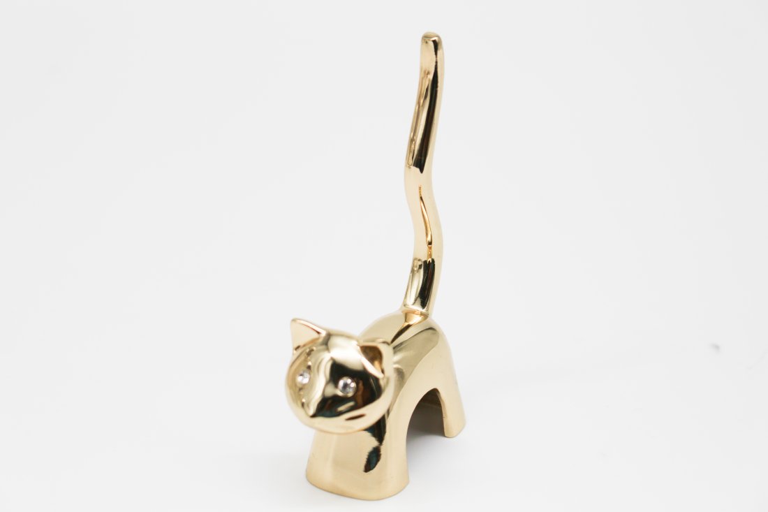 BABY BRASS CAT WITH JEWELED EYES ANTIQUE COLLECTOR: BABY BRASS CAT WITH JEWELED EYES ANTIQUE COLLECTORS COLLECTION.Too cute for words.