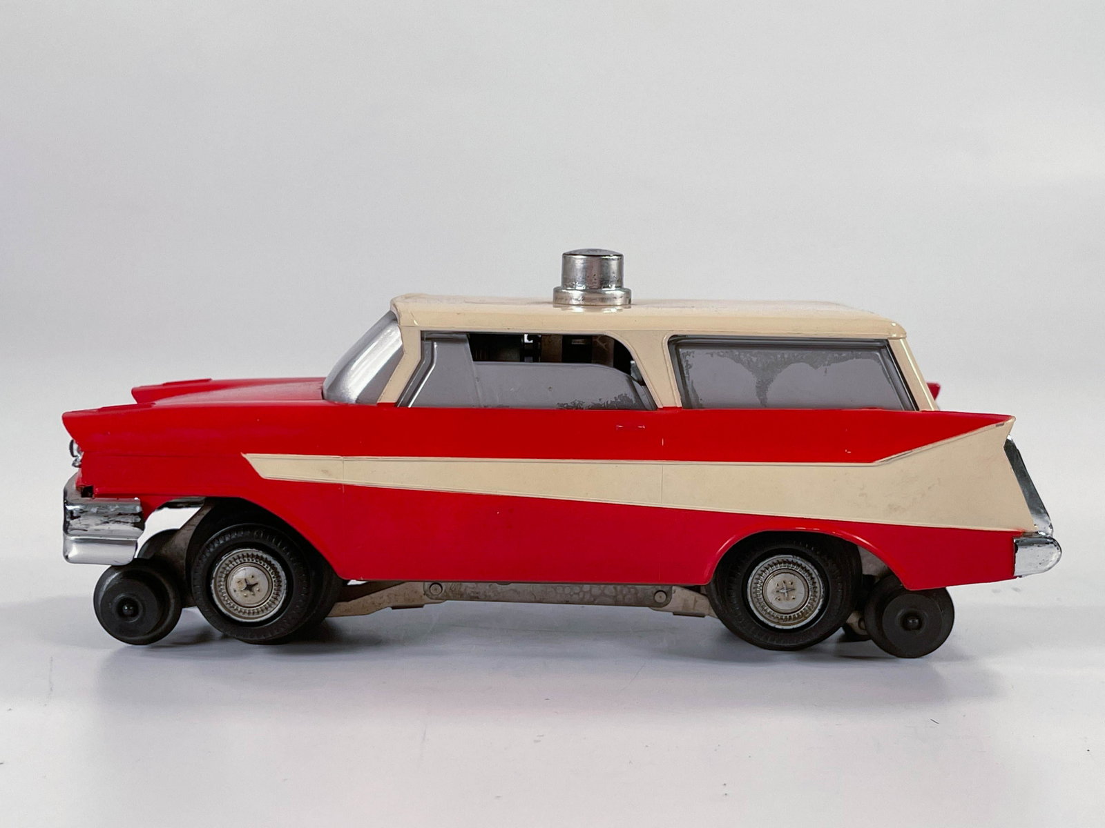 Lionel Postwar #68 Inspection Car: Lionel Postwar #68 Inspection Car, in C7.