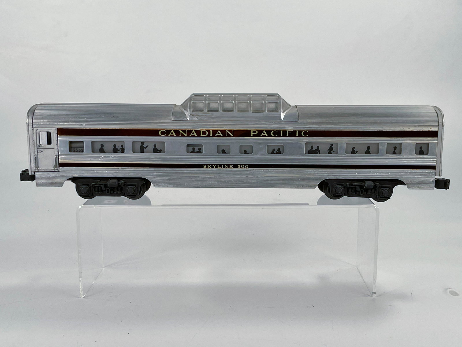 Lionel Postwar #2552 Canadian Pacific Vista Dome Car: Lionel Postwar #2552 Canadian Pacific Vista Dome Car, in C6 plus.